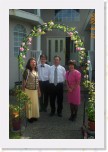 DCP_0283 * Aunt Mary, Robert, Dad and Aunt Rosie.   Nice job with the arch Aunt Rosie! * 1168 x 1760 * (537KB)