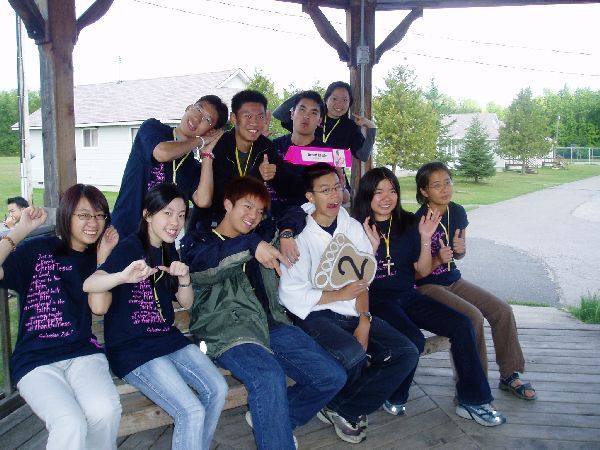 This is my sister's group. Oh! Thats where my purple sign went!!