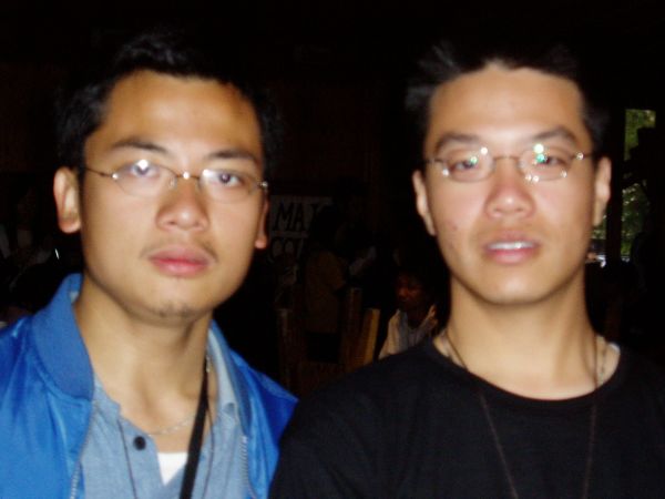 Picture with Dennis (Theres nothing between us!!).
