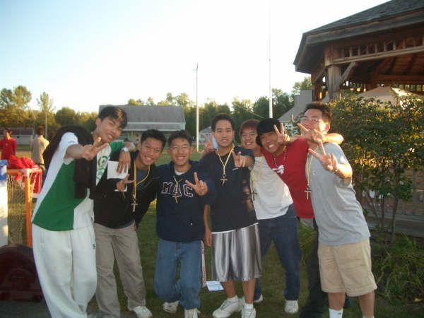 All man + 1 boy (thats me =P). Taking a 'fob'bie picture